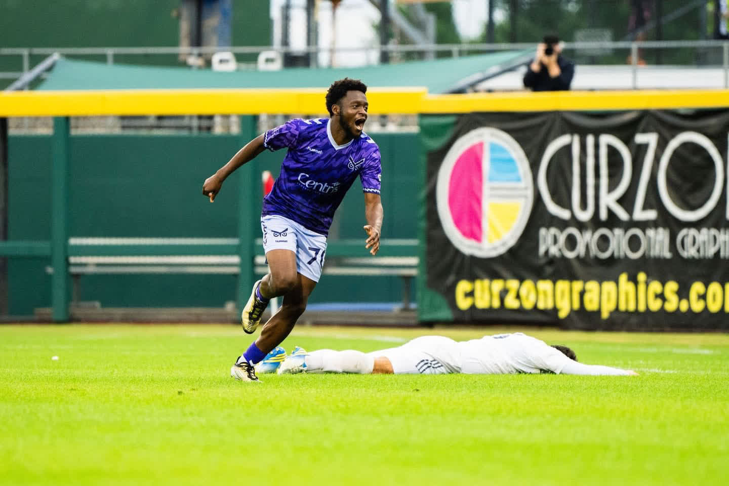 Lagos Kunga signs for Portland Hearts of Pine